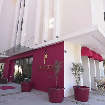 Pertevniyal Aziziye فندق 3*