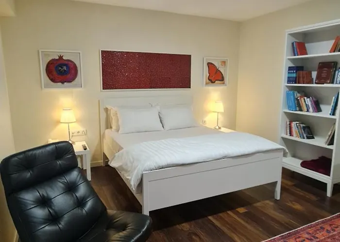 Pertevniyal Aziziye Hotel *