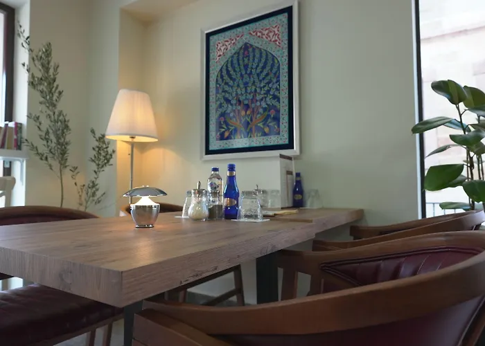 Pertevniyal Aziziye Hotel *